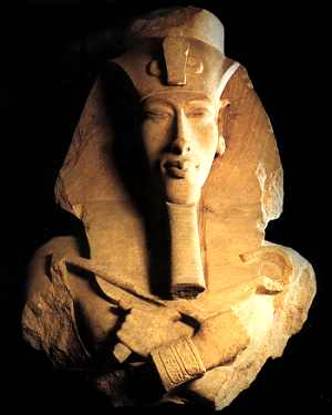 Amnophis IV  (Akhenaton) 1365 -1360 av J.C.